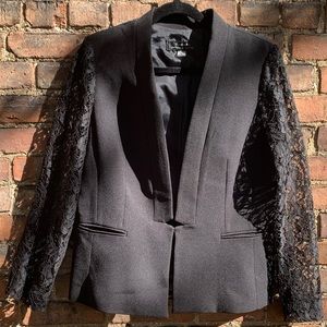 Tahari lace sleeve blazer black sleek new with tag